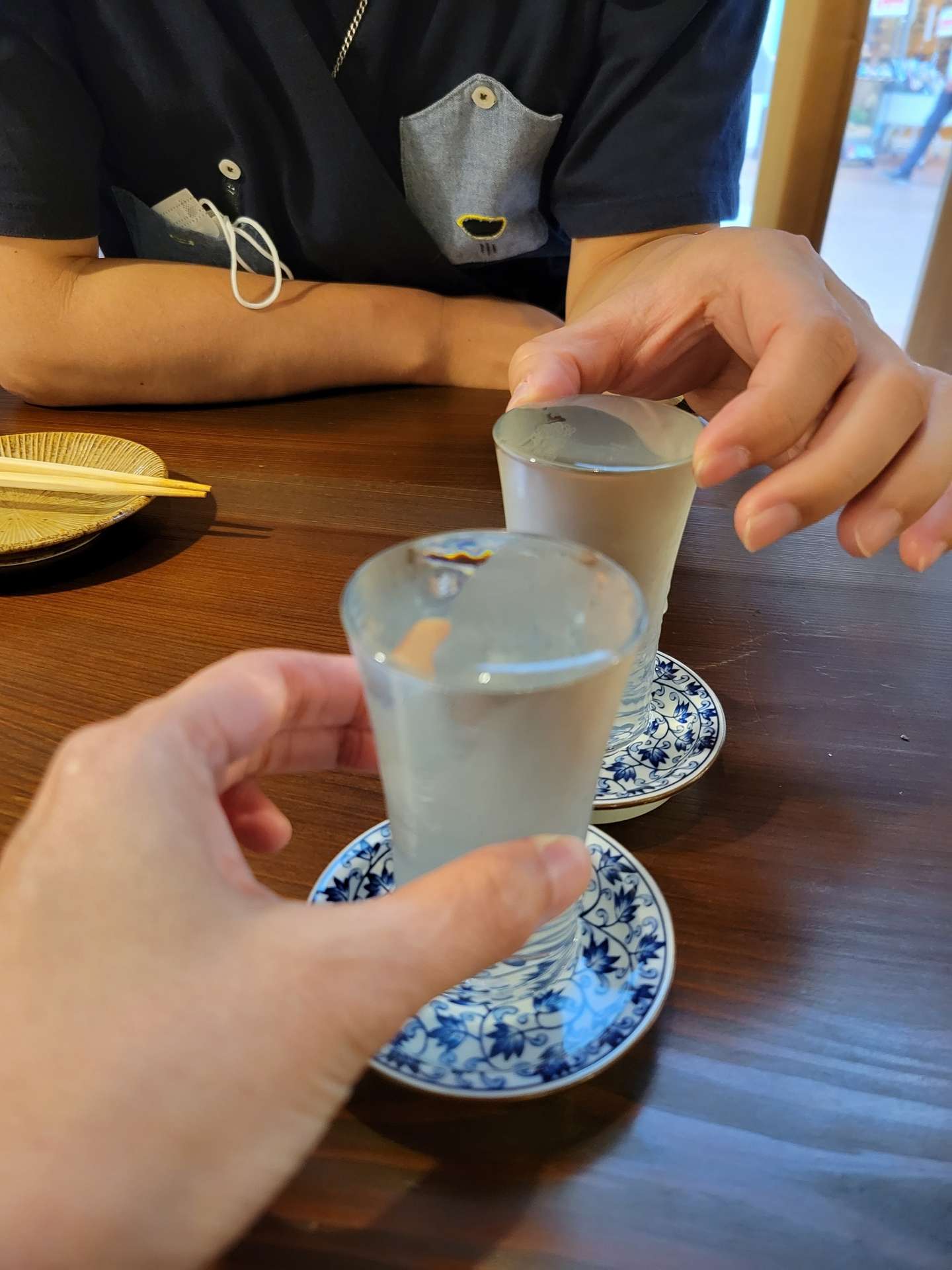 初デートが居酒屋デートのメリット！